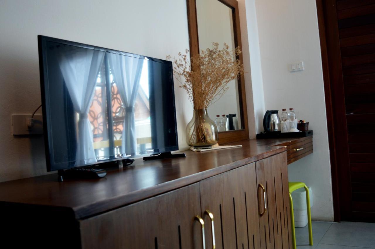 De Nawarat Chiangmai Boutique Apartment Чиангмай Экстерьер фото