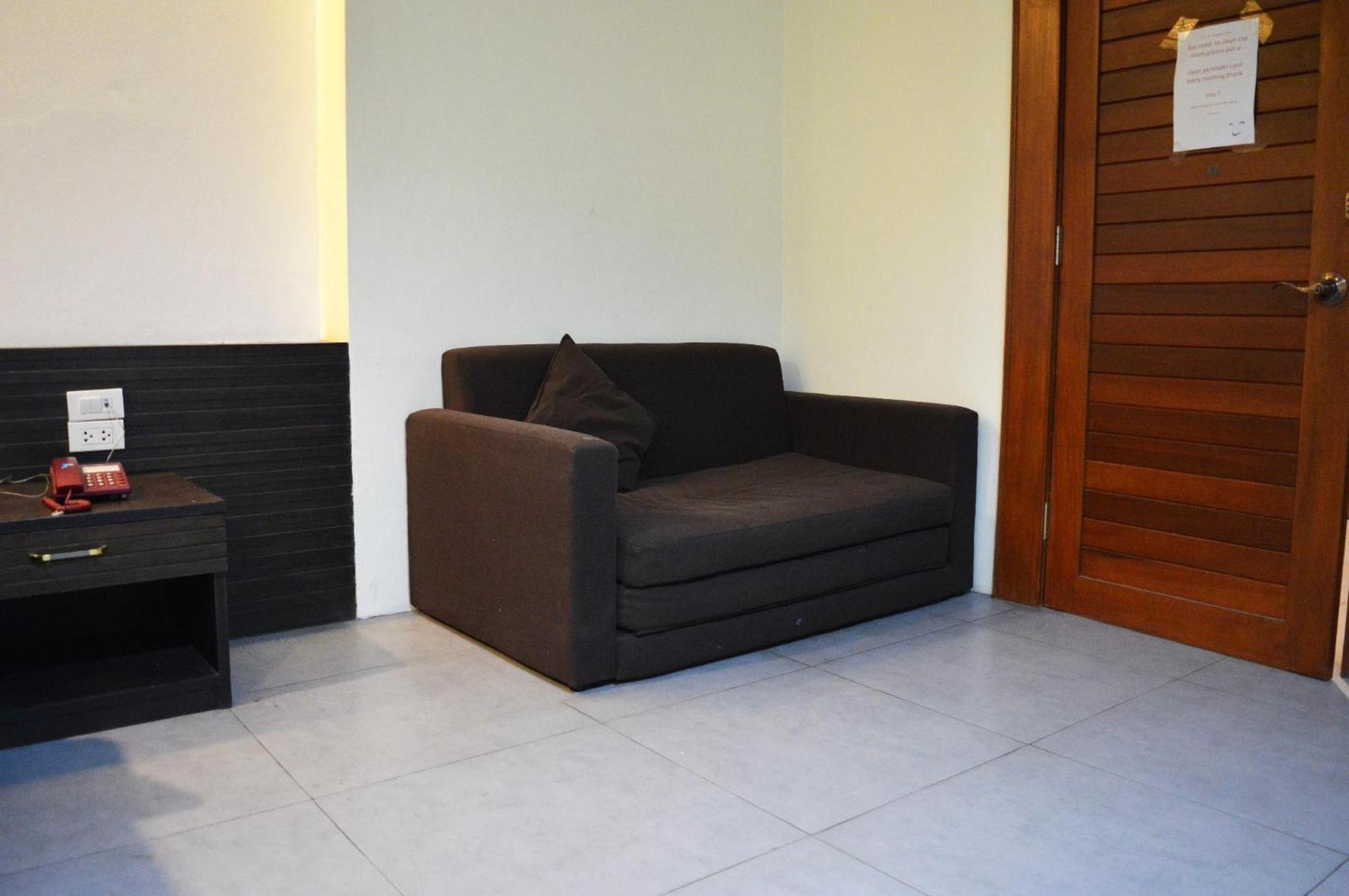 De Nawarat Chiangmai Boutique Apartment Чиангмай Экстерьер фото